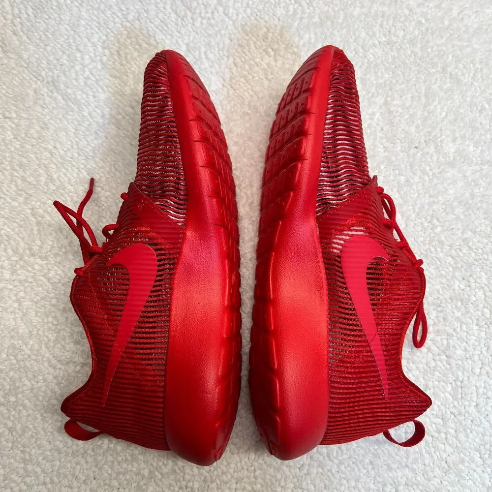 Nike Youth Sneakers Roshe One Flight Weight (GS) Red Stripped Shoes Size 6Y